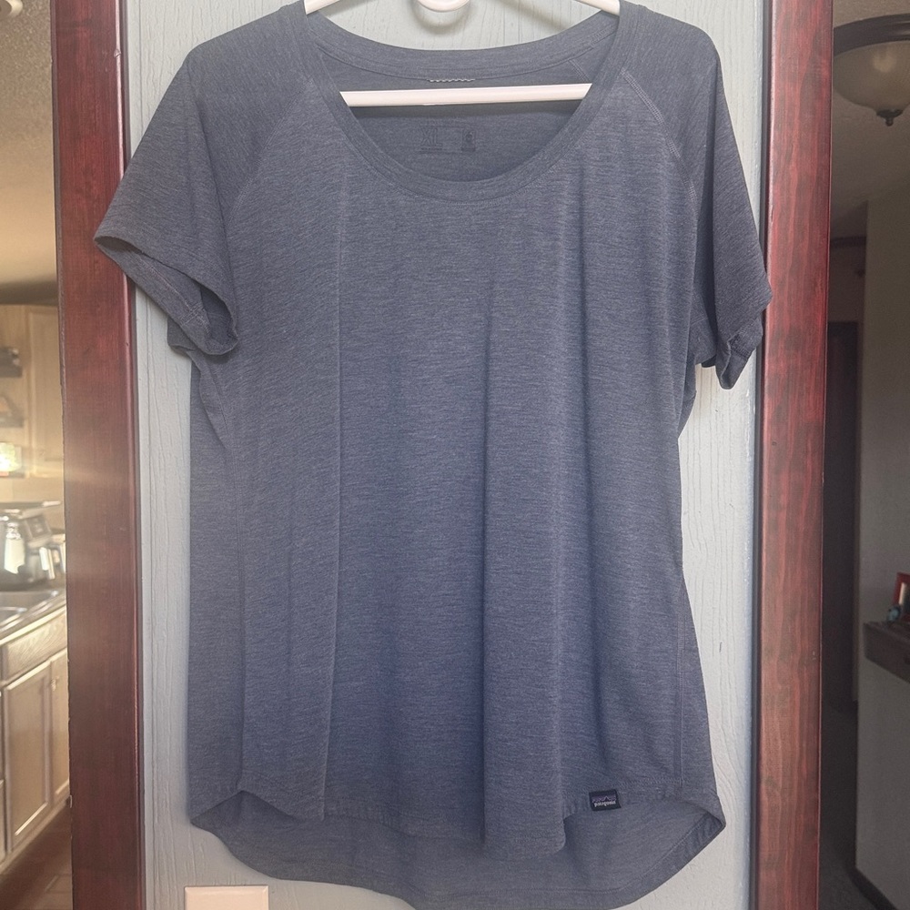 Patagonia Cool Capilene T-Shirt Size XL-